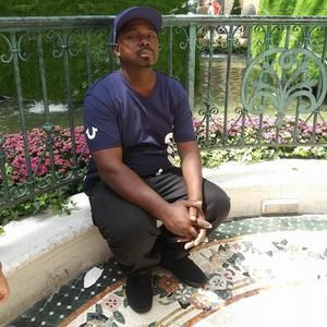 Meet your Posher, James